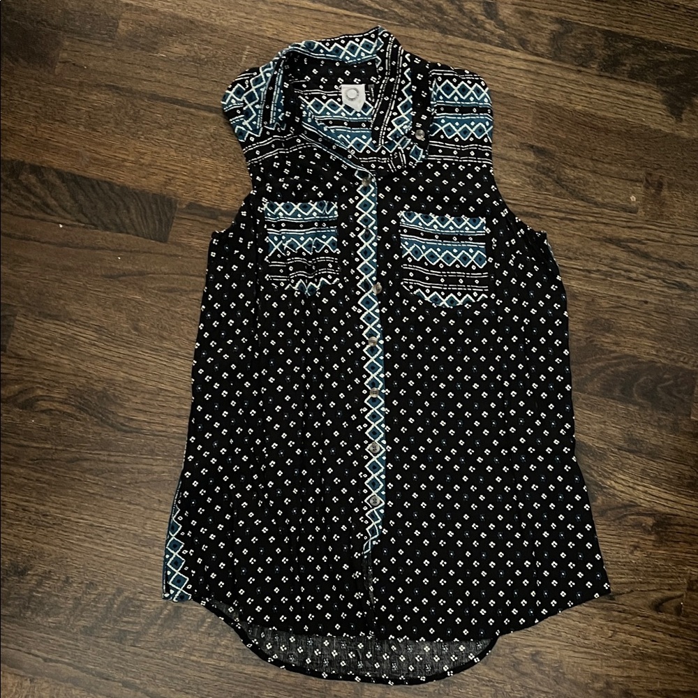 Sleeveless Black and Turquoise Patterned Women's Top